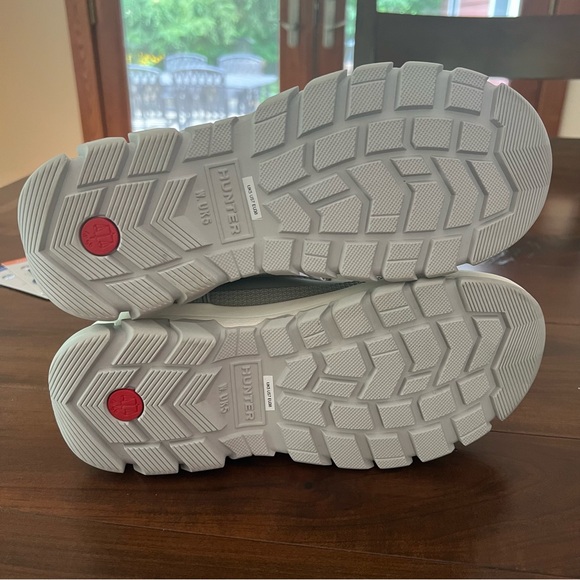 Hunter Metallic Silver Gray Intrepid Insulated Short Boots 7 NWT! - Picture 4 of 11